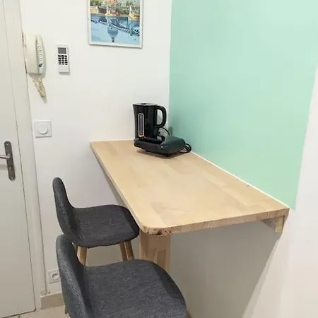 Au Calme En Ville, Sans Vis A Vis Et Climatise * Perpignan