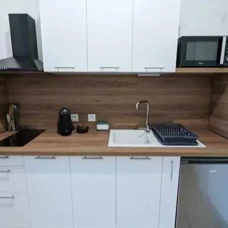 Au Calme En Ville, Sans Vis à Vis Et Climatisé * Perpiñán