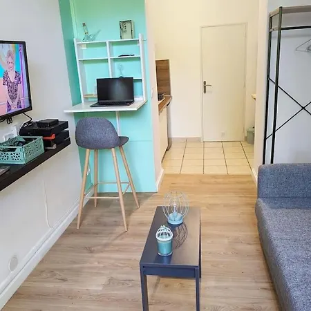 Au Calme En Ville, Sans Vis à Vis Et Climatisé Apartamento Perpiñán