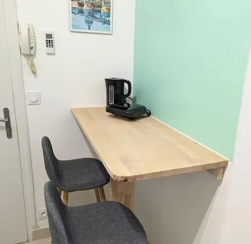 Au Calme En Ville, Sans Vis A Vis Et Climatise * Perpignan